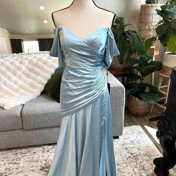 NWT Ieena for Mac Duggal Blue Satin Off The Shoulder Crossover Gown 56037 Size 6 - Picture 1 of 16